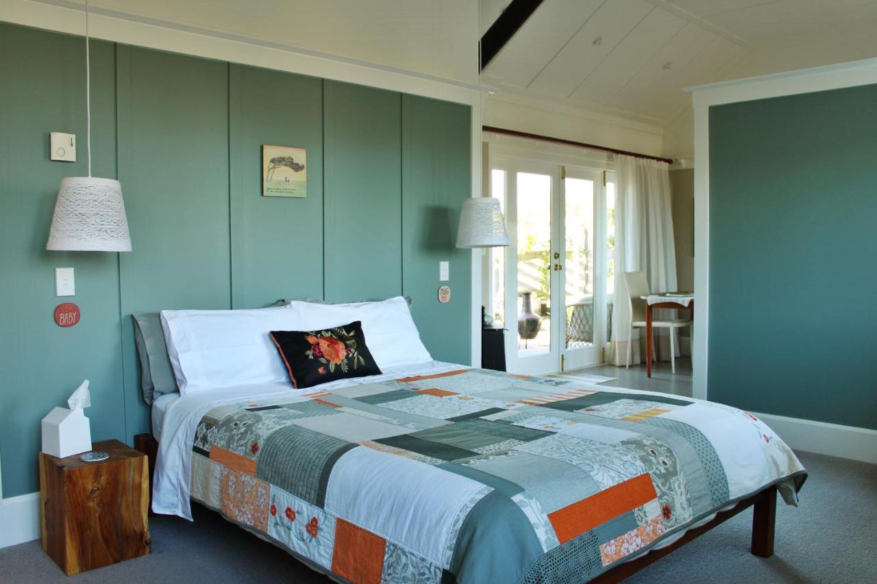 Browns Boutique Bed And Breakfast Whanganui Exterior foto